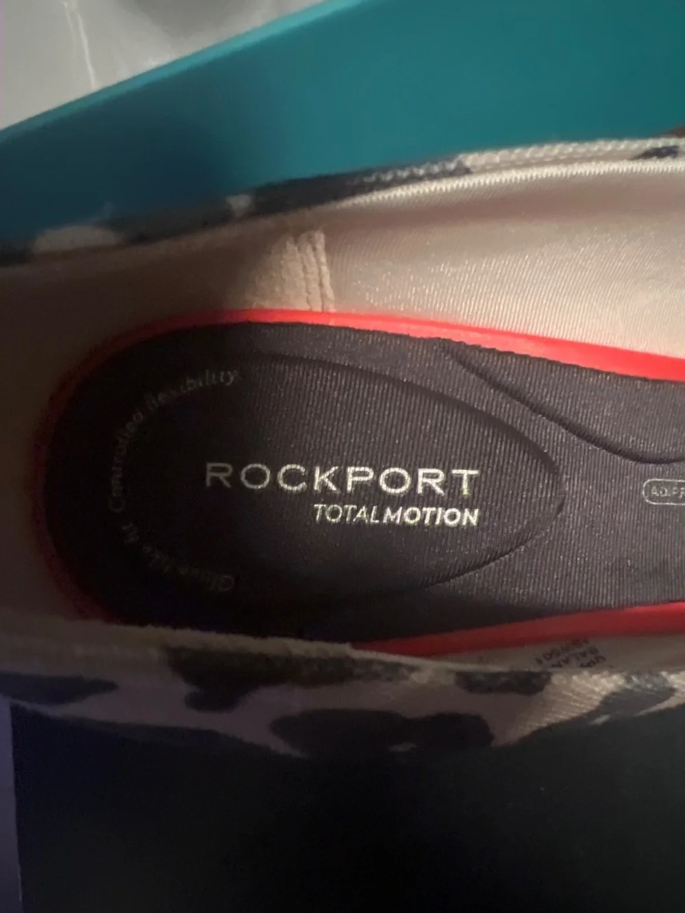 New Rockport Total Motion Leopard Print heels 8.5 wide